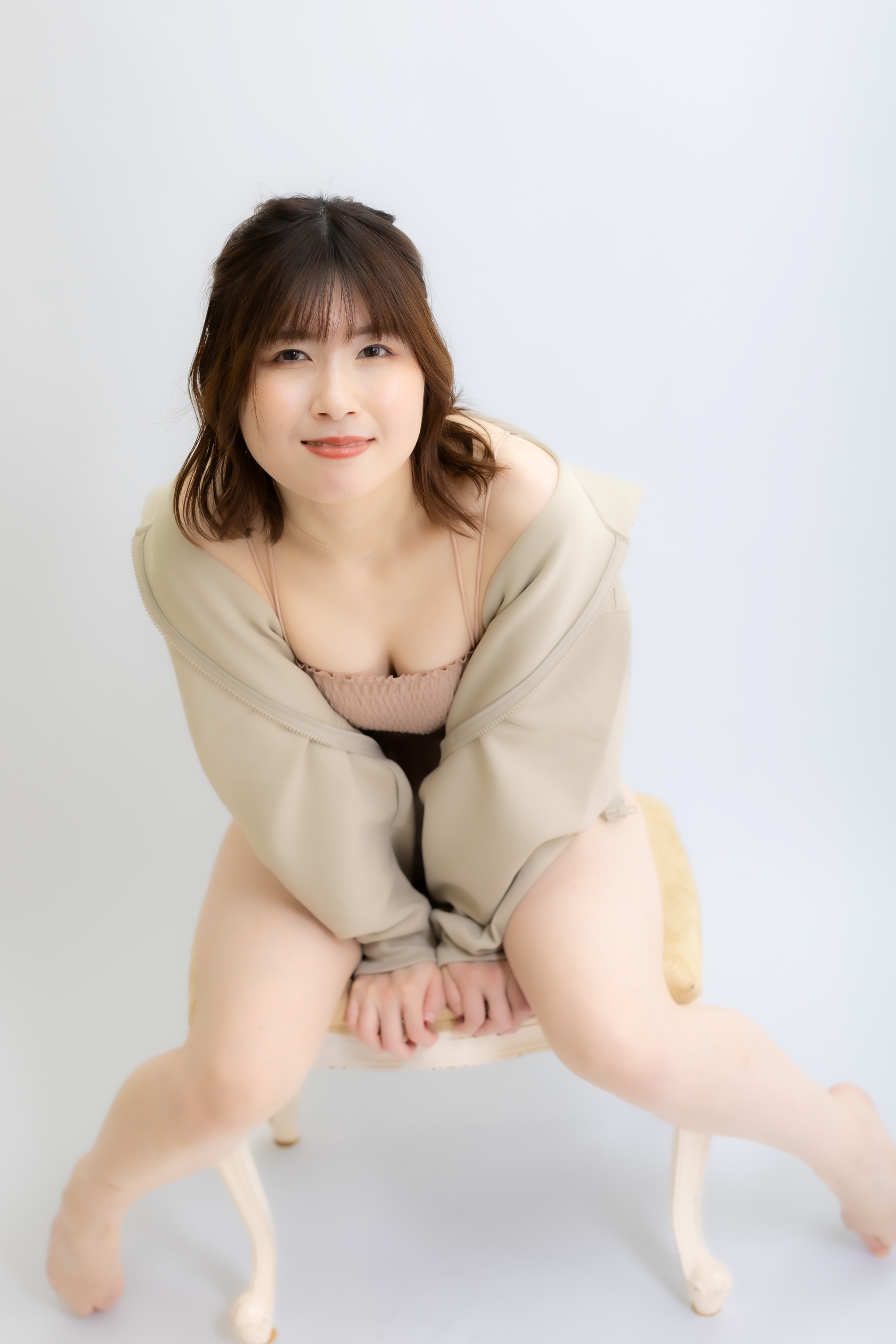 Aoi-san_20241229_Room wear