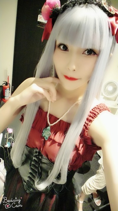 赤ゴシックワンピース